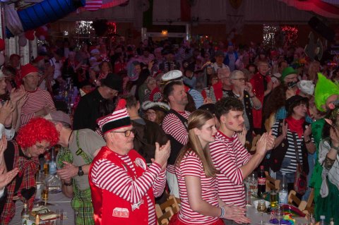 2025 – Kostuemsitzung